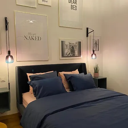 Cozy W/ King Bed Great For Discovering Apartment